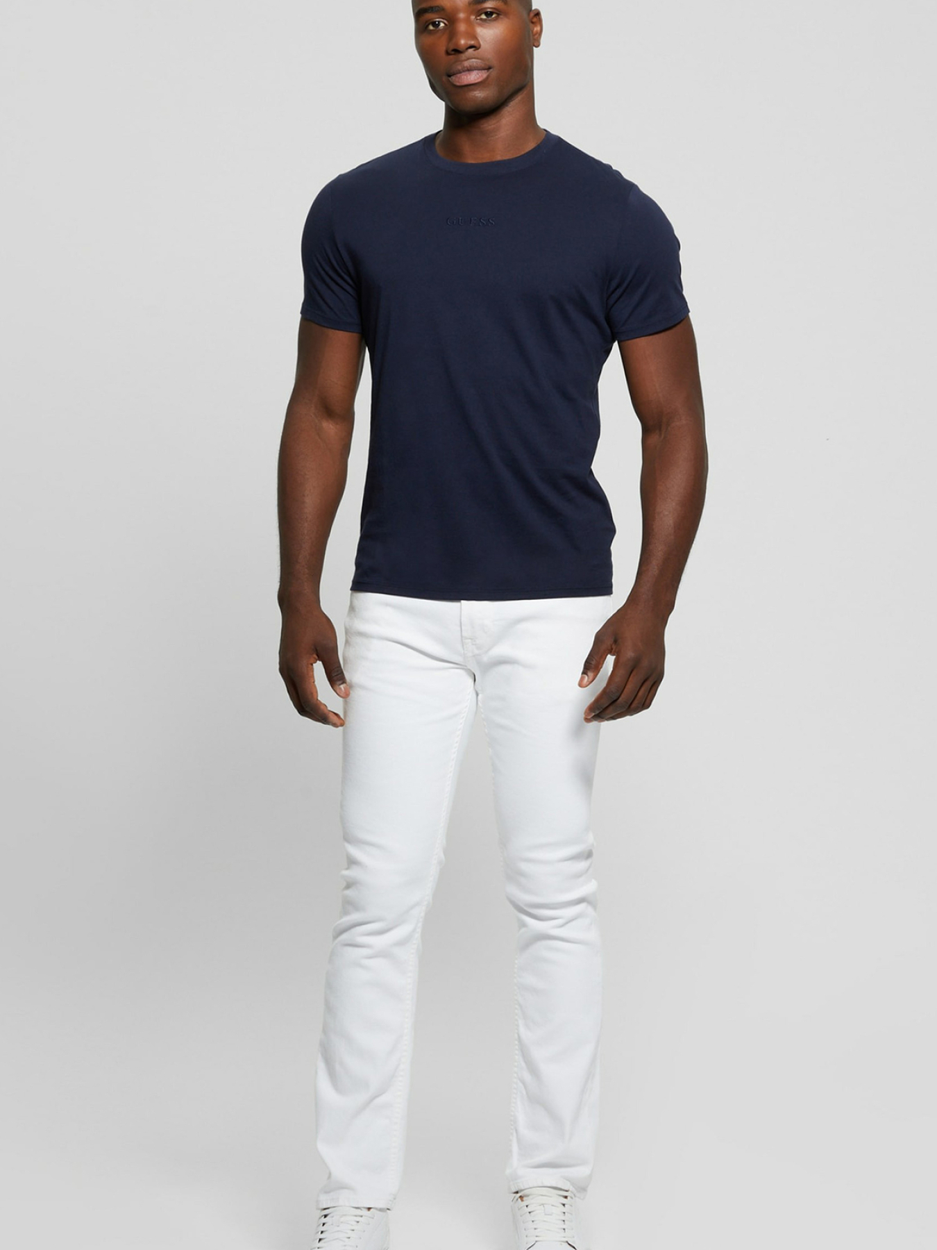 Мужская темно-синяя футболка модель M4GP39.K7HD0;G7V2 Мужская темно-синяя футболка модель M4GP39.K7HD0;G7V2 Фото