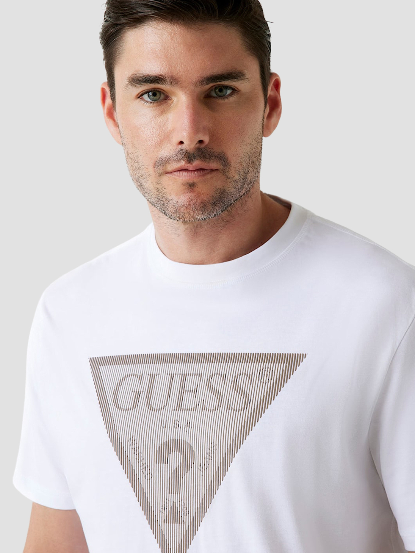 Мужская белая футболка модель M5BI04.I3Z14;G011 Мужская белая футболка модель M5BI04.I3Z14;G011 Фото