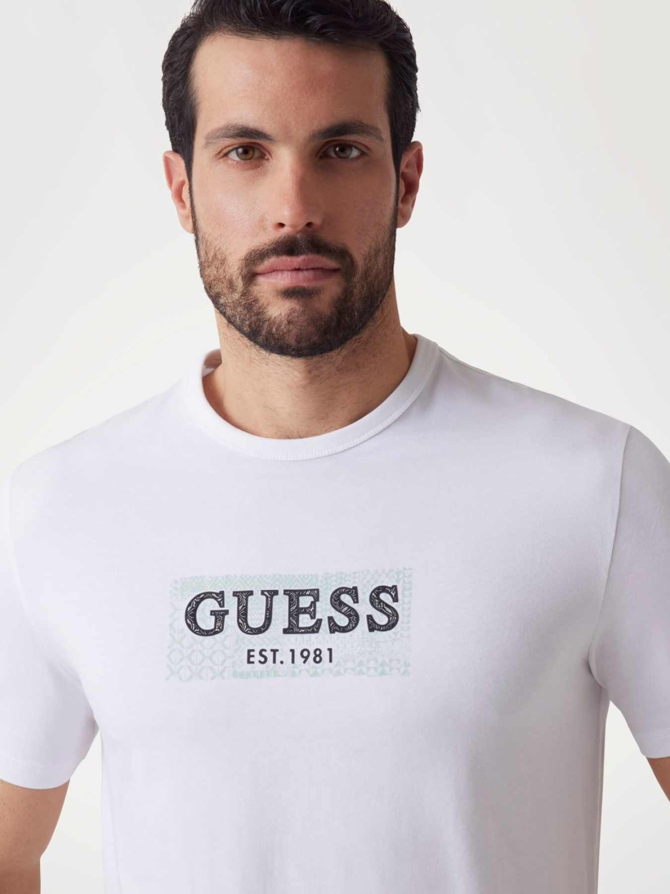 Футболка GUESS модель M5GI19.J1314;G011 Фото
