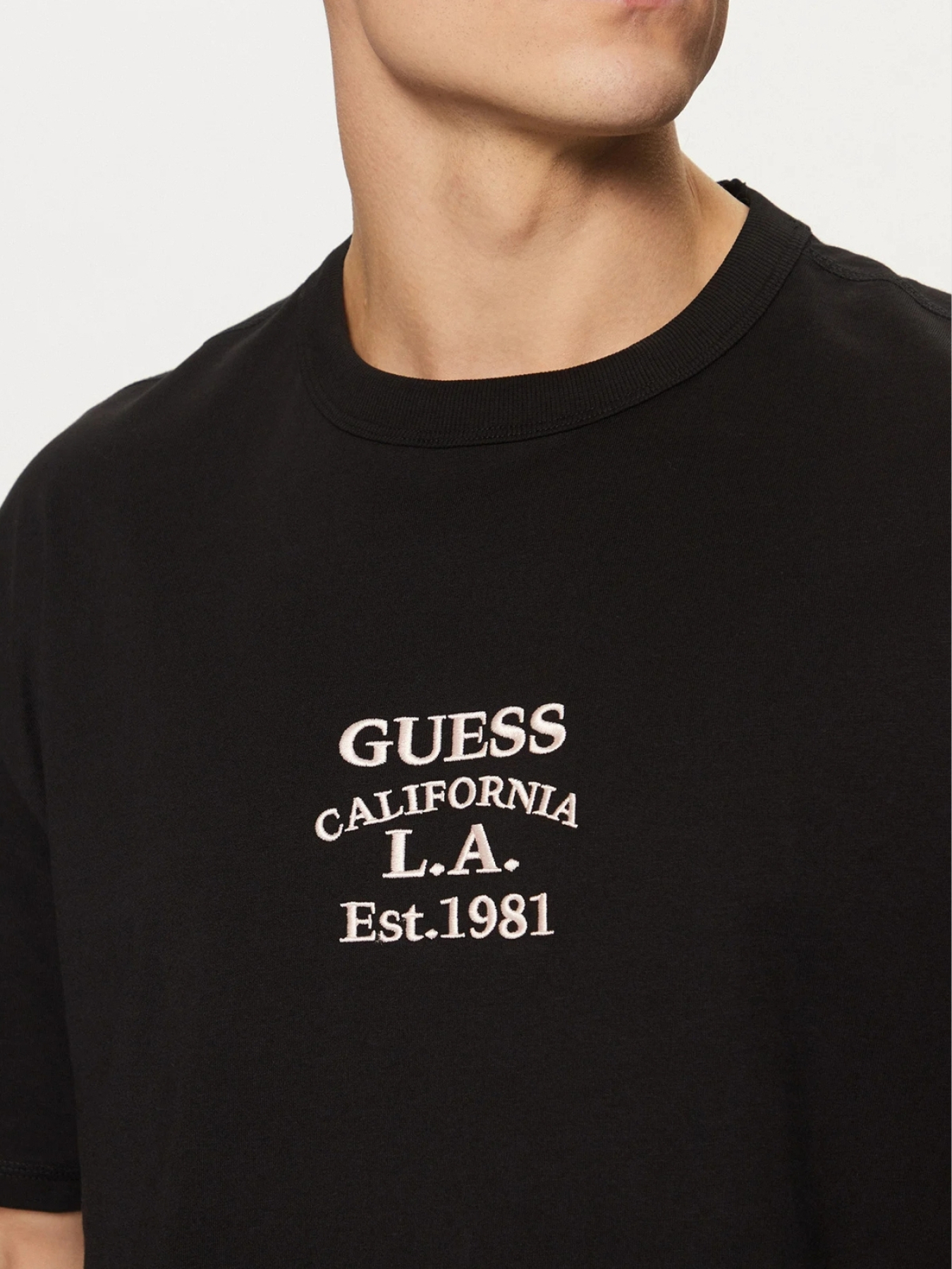 Футболка GUESS модель M5RI35.K8FQ4;JBLK Фото