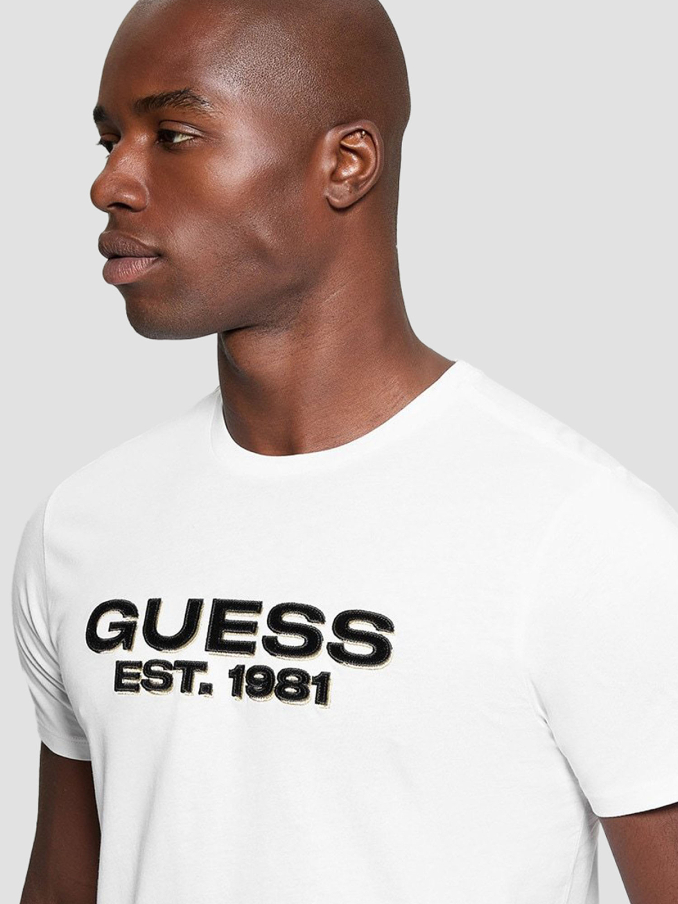 Мужская белая футболка модель M5RI50.K9RM1;G011 Мужская белая футболка модель M5RI50.K9RM1;G011 Фото