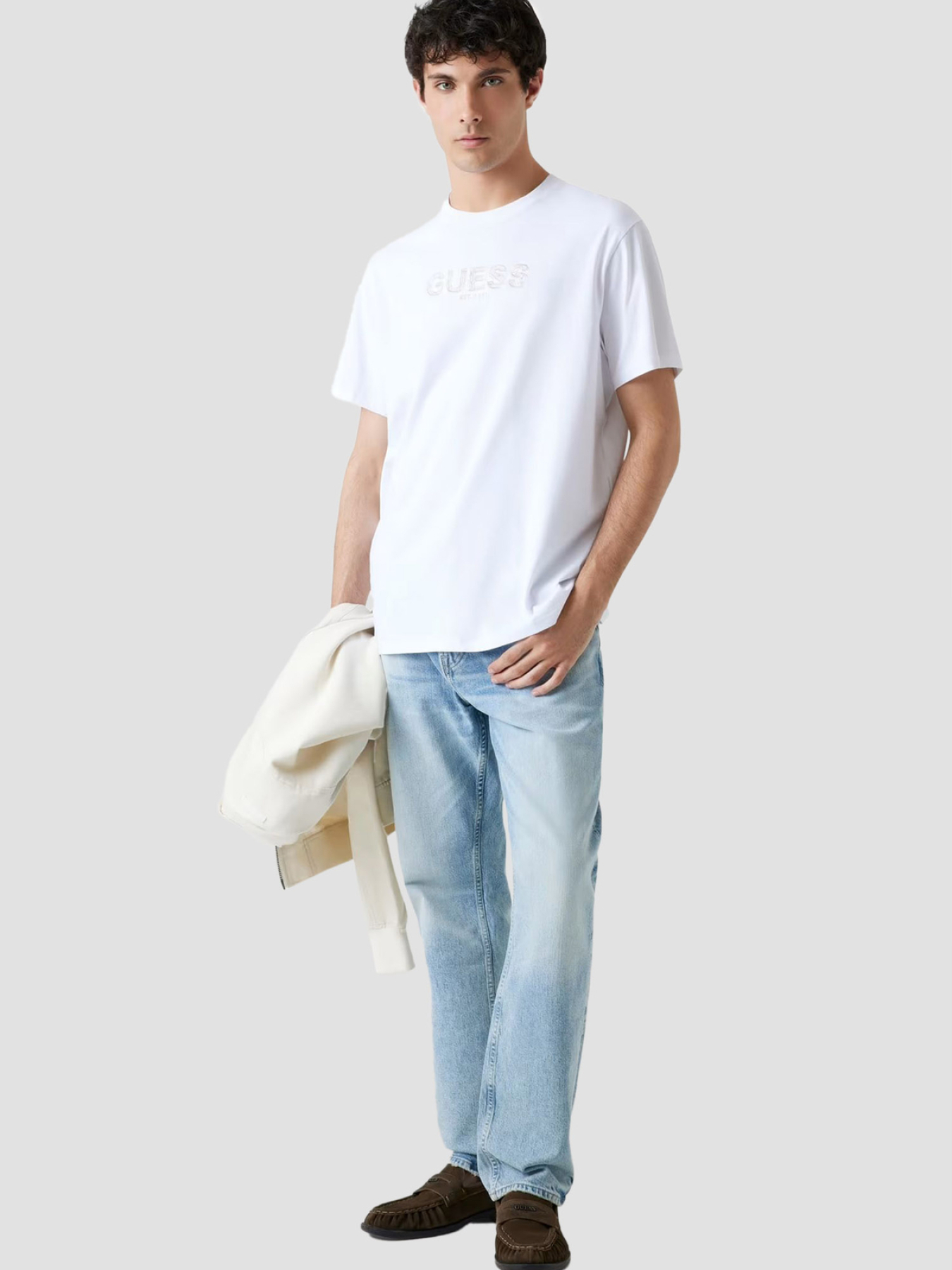 Мужская белая футболка модель M5YI41.KBW41;G011 Мужская белая футболка модель M5YI41.KBW41;G011 Фото