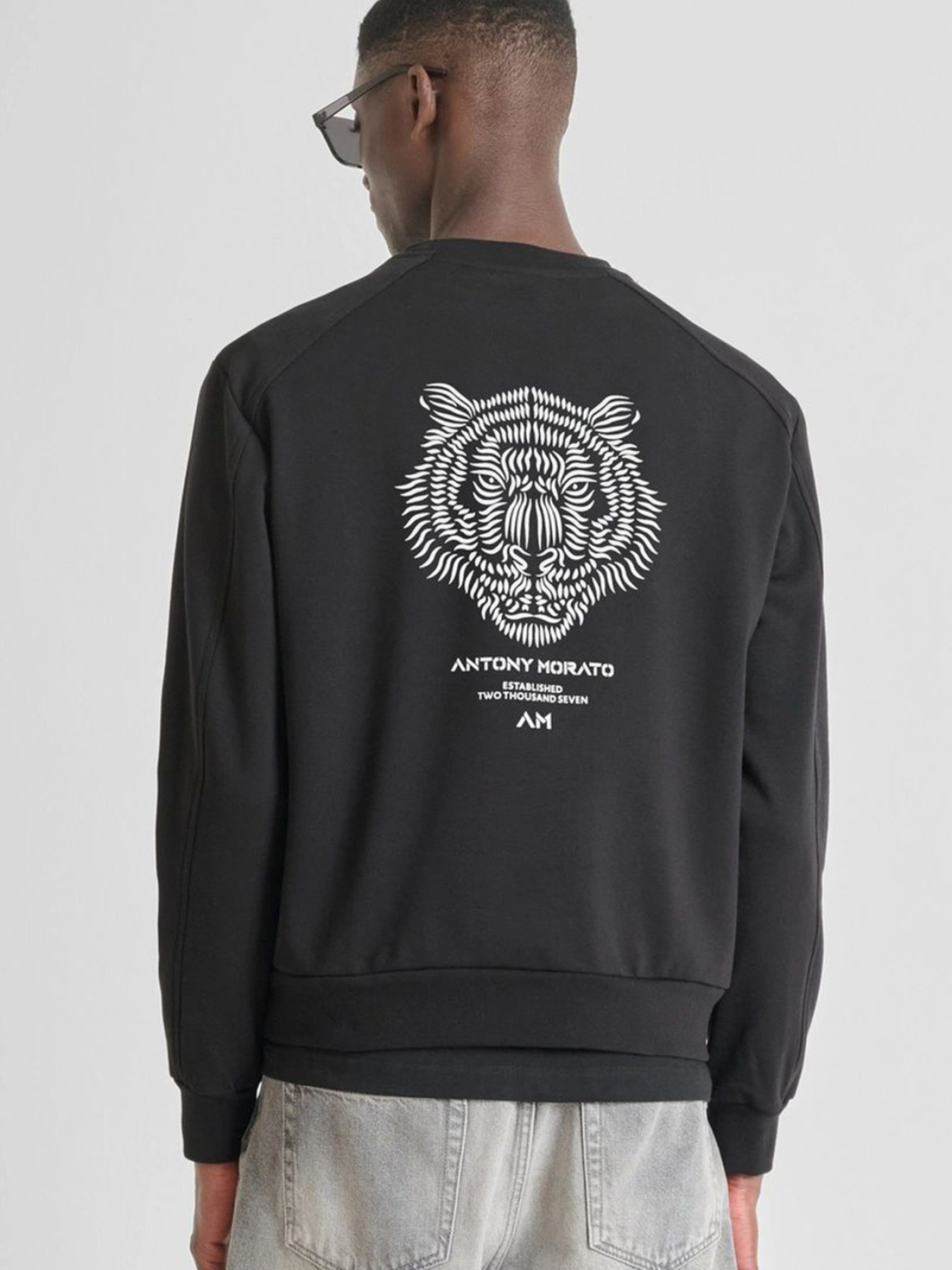 Чоловічий чорний світшот модель MMFL01076.FA150222;9000 Фото