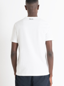 Чоловіча біла футболка модель MMKS02442.FA100240;1011 Фото