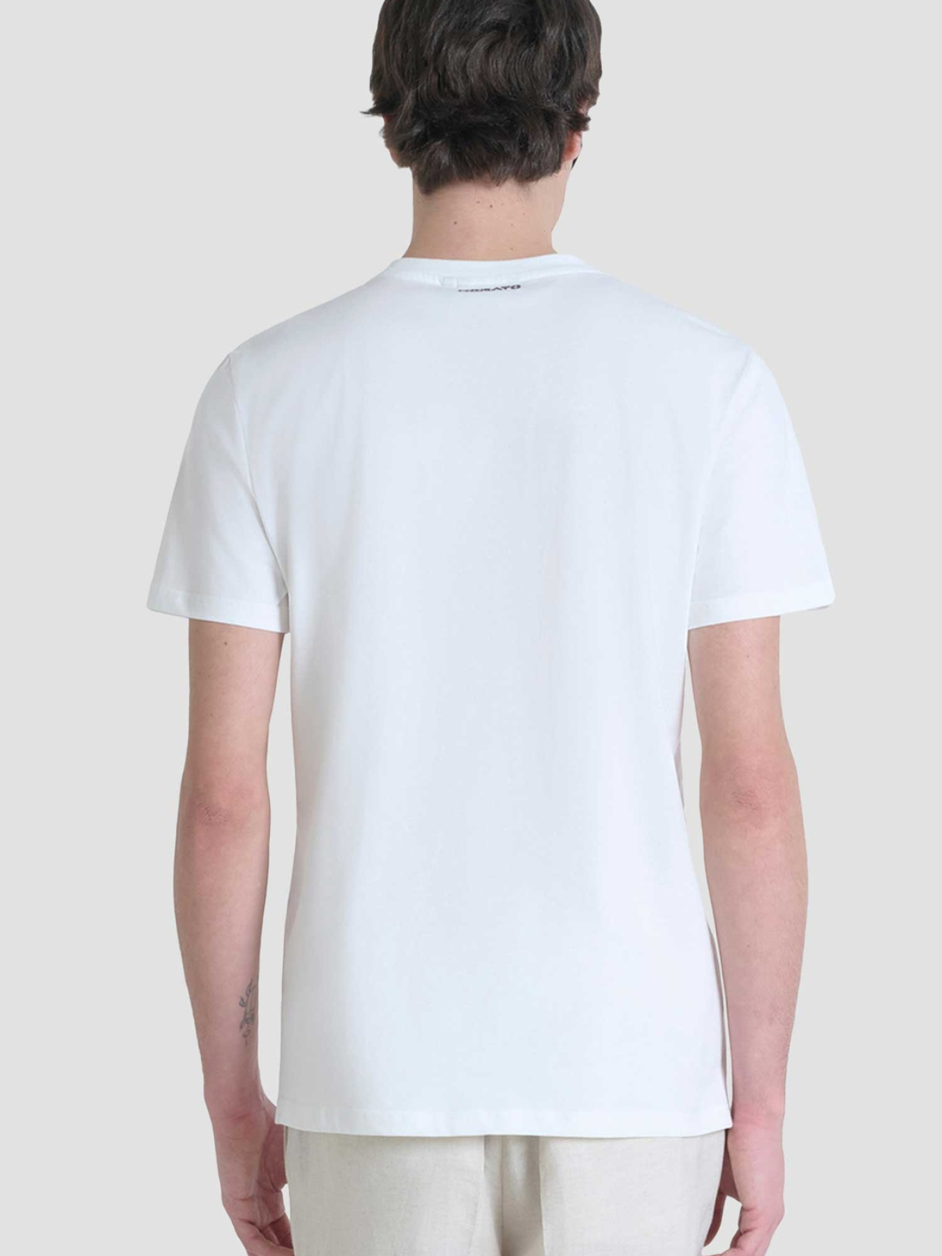 Футболка Antony Morato модель MMKS02500.FA100144;1011 Фото