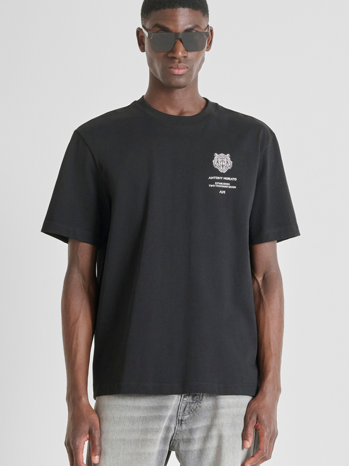 Футболка Antony Morato модель MMKS02541.FA100239;9000 Фото