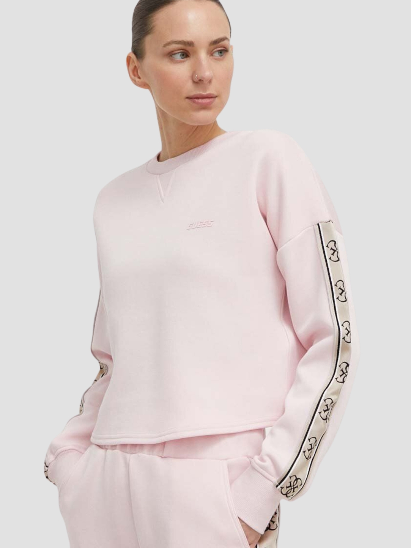 Худі та світшоти GUESS модель V3BQ16.KB3P2;G615 Фото