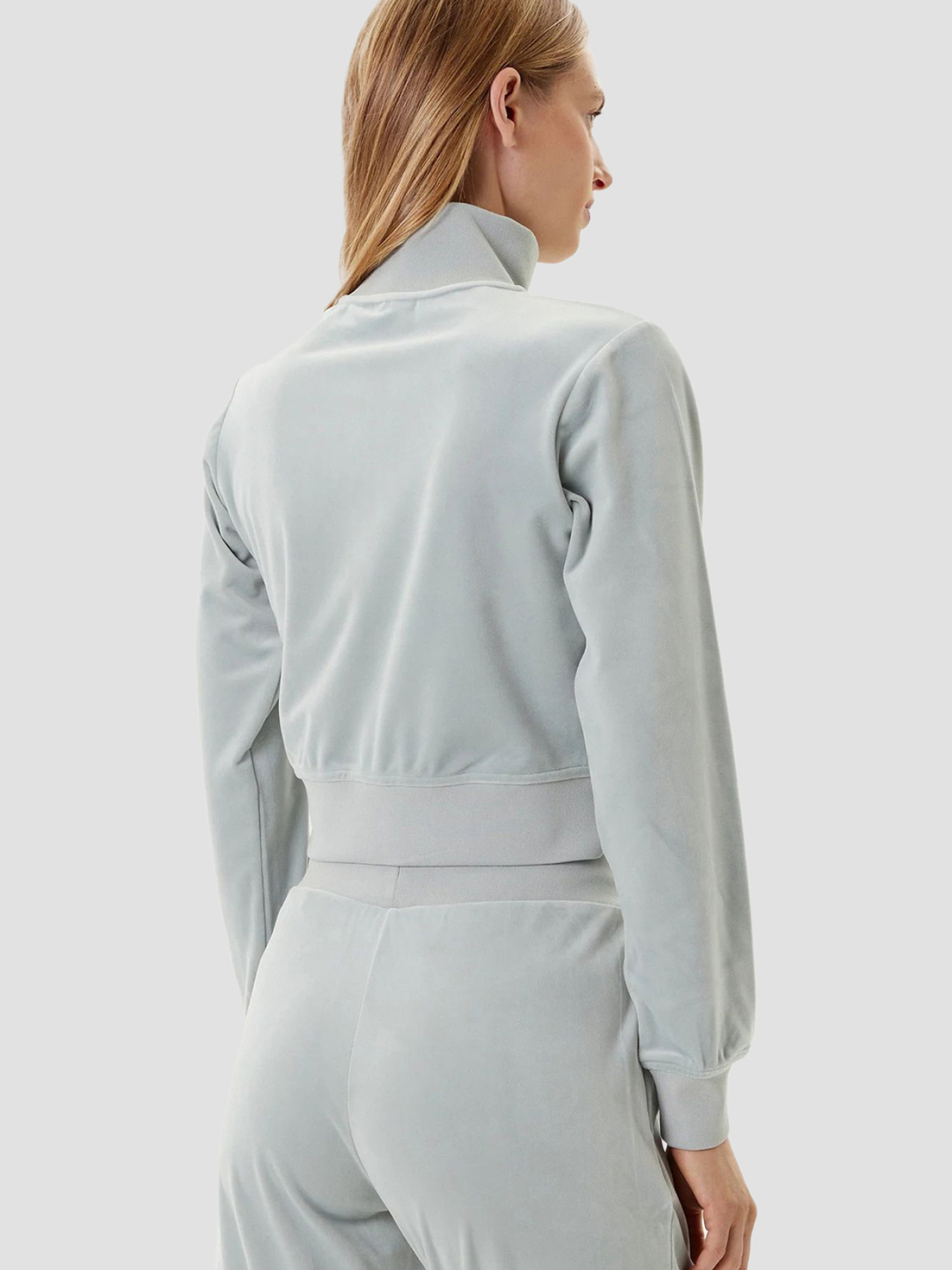 Светр Guess модель V3BQ22.K0232;G8GA Светр Guess модель V3BQ22.K0232;G8GA Фото