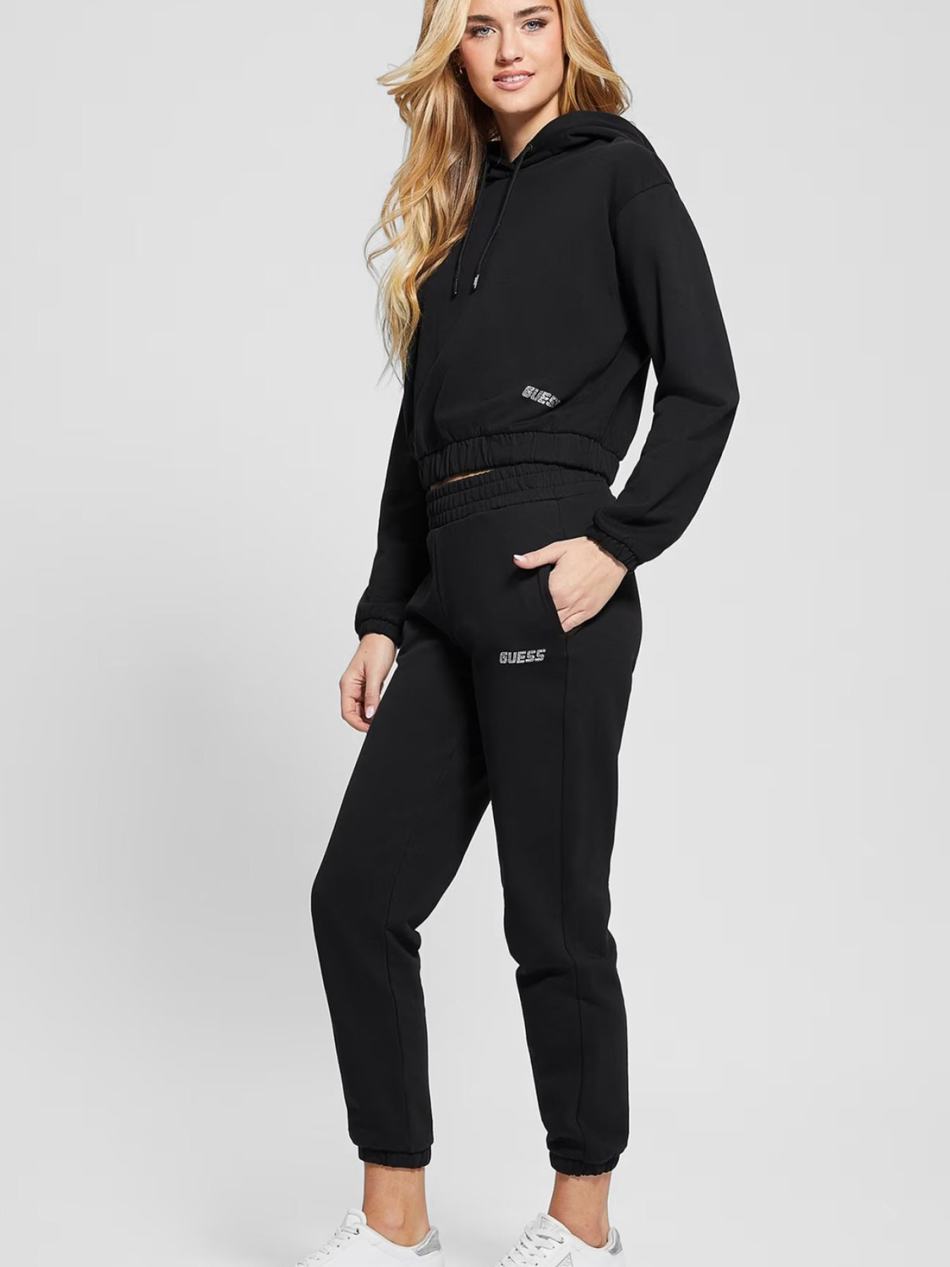 Жіноче чорне худі модель V4RQ09.KC5O0;JBLK Фото