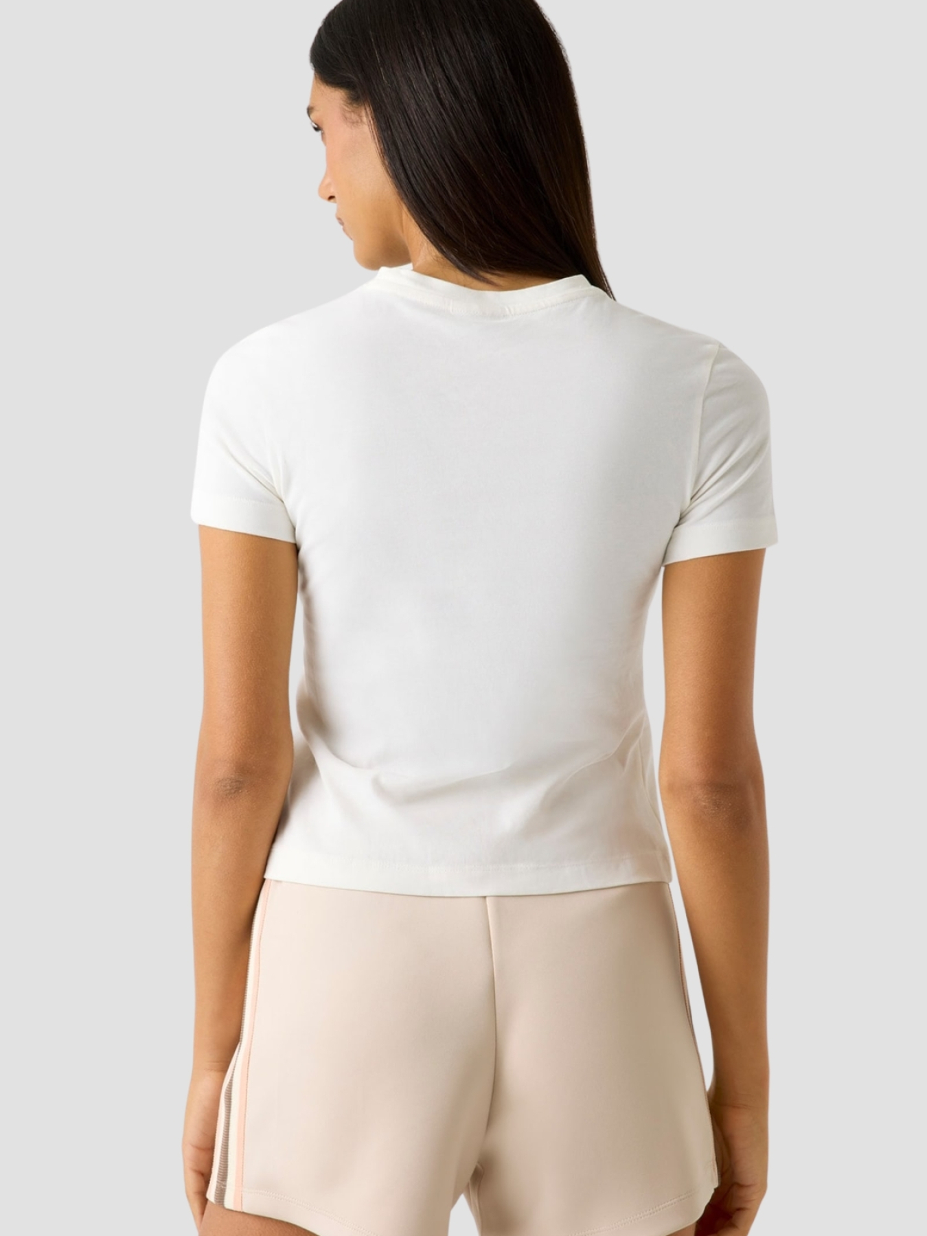 Футболка GUESS модель V5BI15.KA260;G1O6 Фото