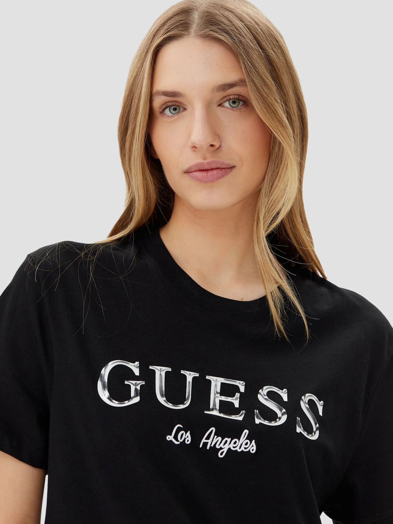 Футболка GUESS модель V5GI09.K9RM1;JBLK Фото