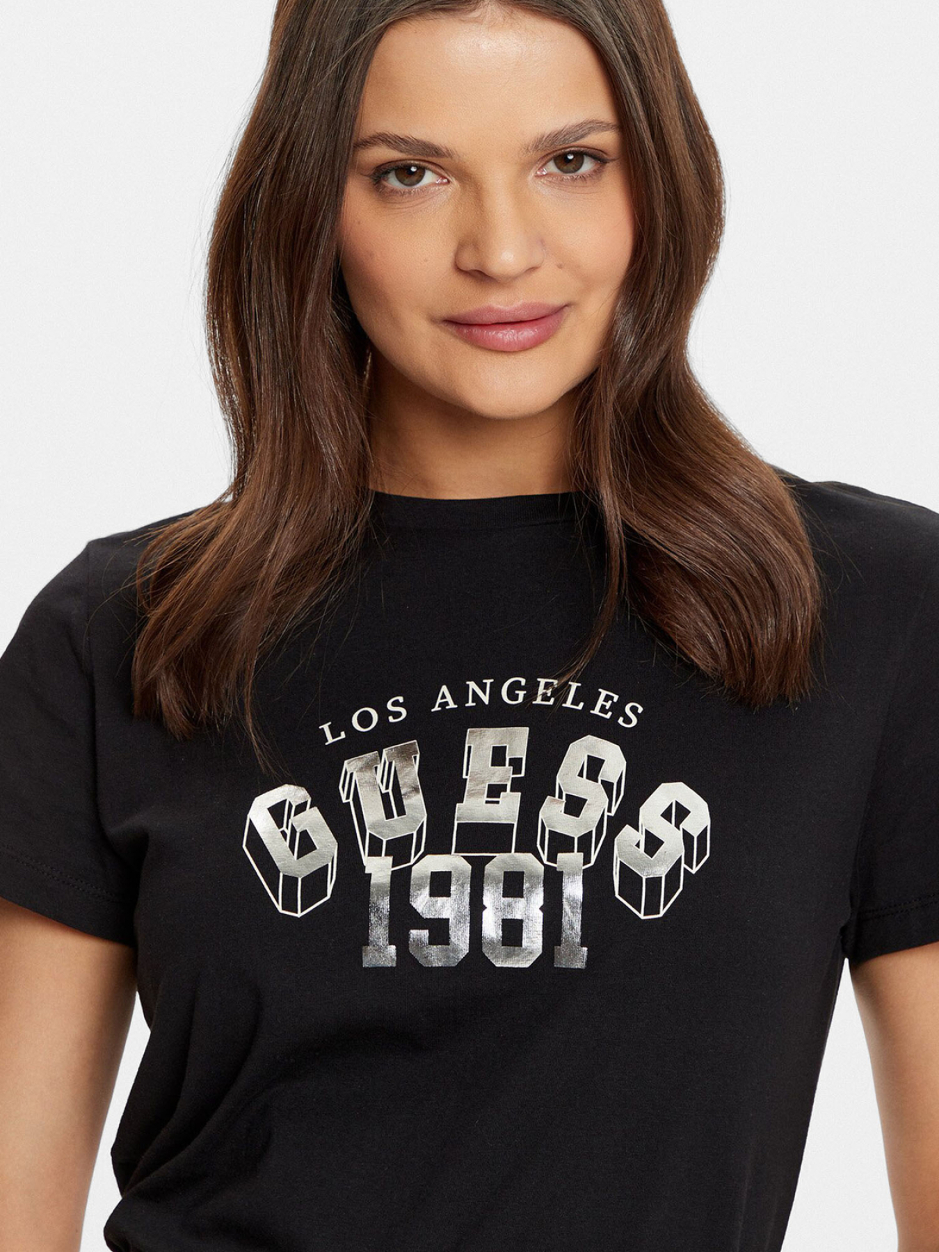 Футболка GUESS модель V5RI06.I3Z14;JBLK Футболка GUESS модель V5RI06.I3Z14;JBLK Фото