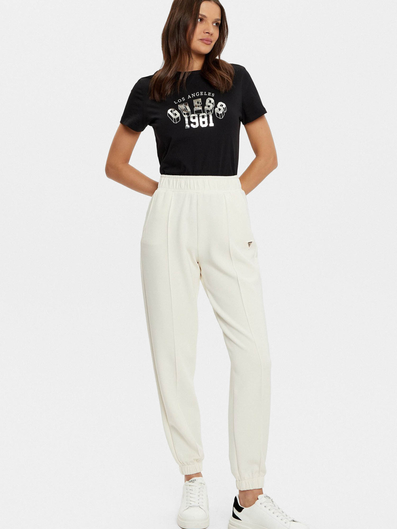 Футболка GUESS модель V5RI06.I3Z14;JBLK Футболка GUESS модель V5RI06.I3Z14;JBLK Фото