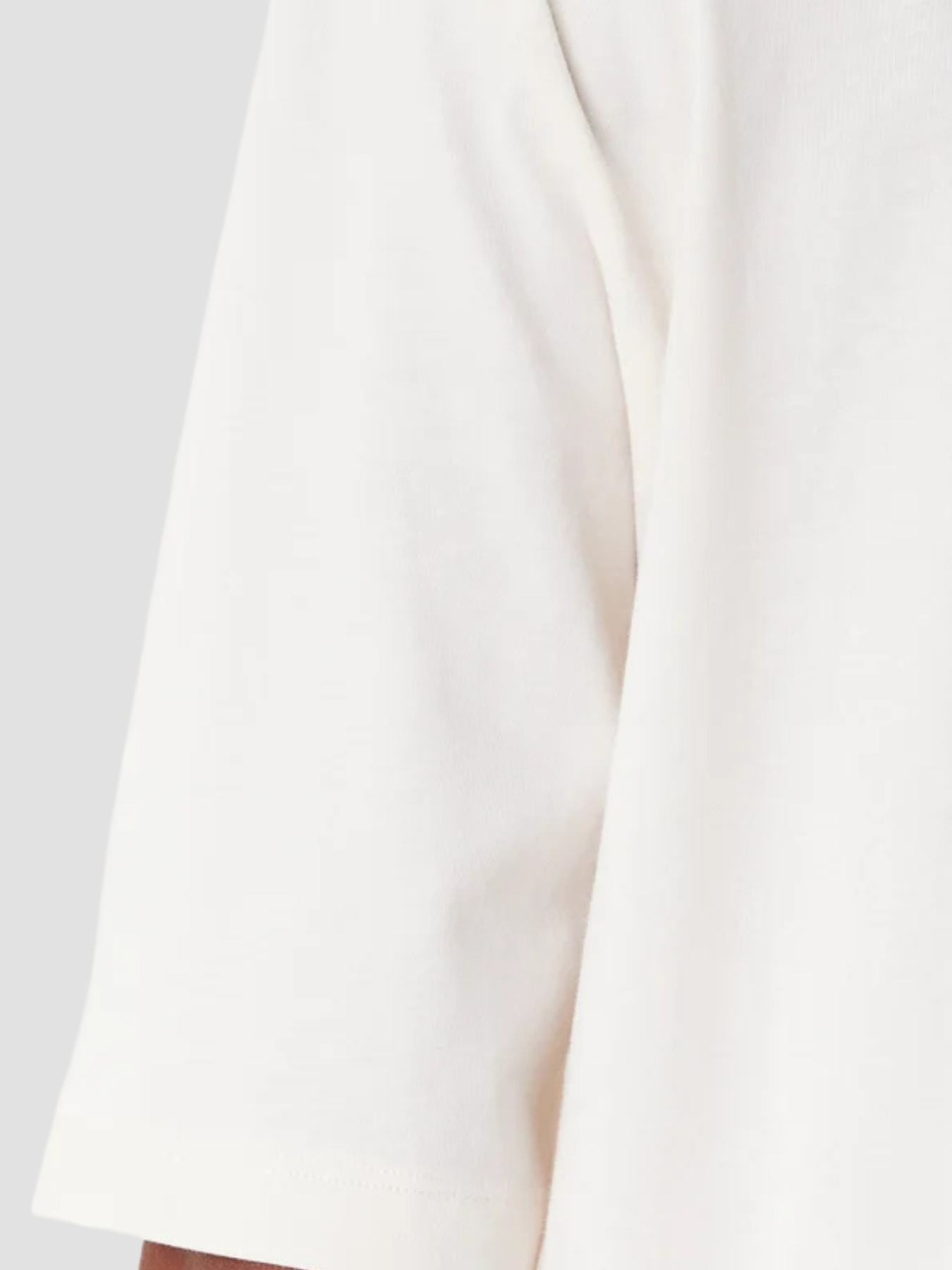 Футболка GUESS модель V5YI02.I3Z14;G1O6 Фото