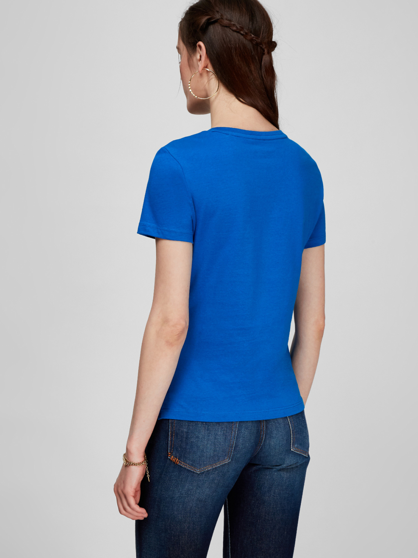 Футболка GUESS модель W1YI1B.I3Z11;G7K7 Футболка GUESS модель W1YI1B.I3Z11;G7K7 Фото