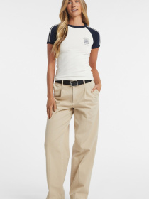 Жіноча біла футболка модель W4BI52.J1314;F0J1 Фото