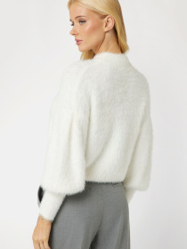 Жіночий білий светр модель W4BR25.Z3BH0;G012 Фото