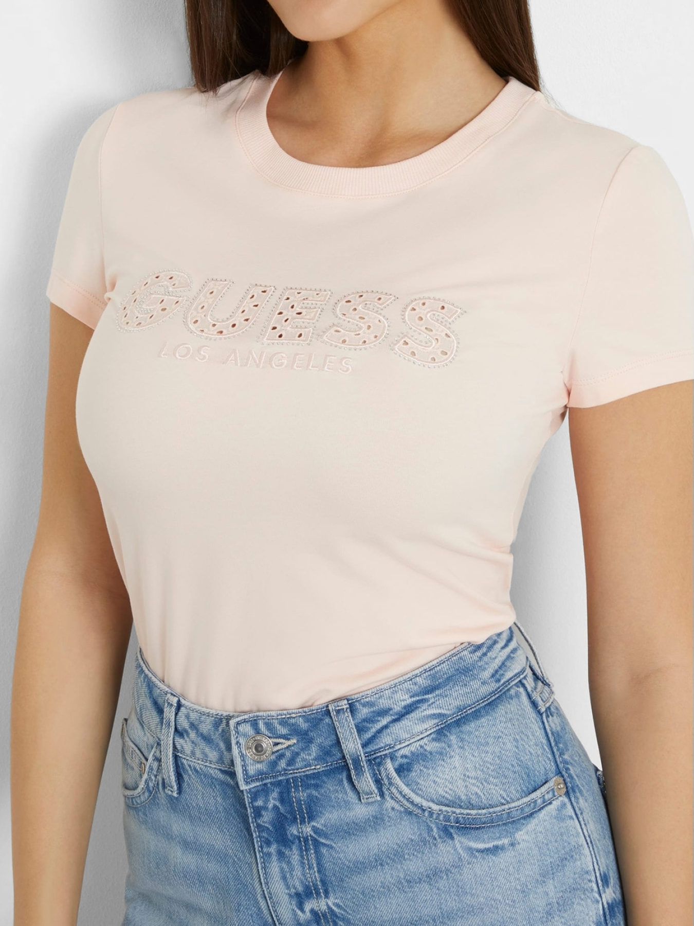 Футболка GUESS модель W4GI14.J1314;G6K8 Футболка GUESS модель W4GI14.J1314;G6K8 Фото