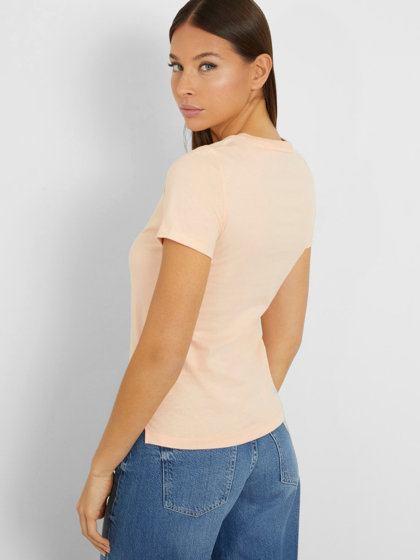 Футболка GUESS модель W4GI20.I3Z14;G6J4 Фото