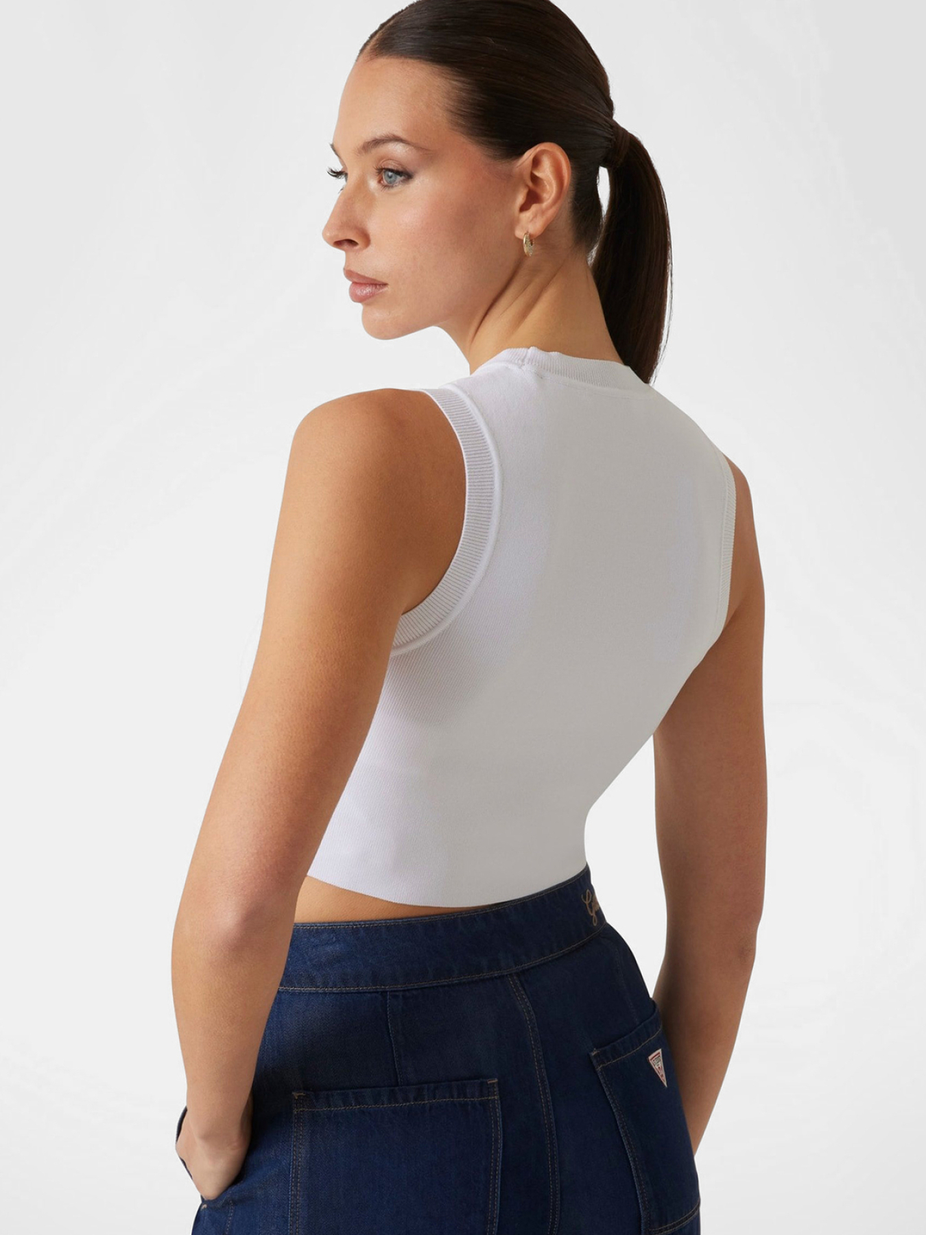 Топ GUESS модель W4GZ34.Z3F40;G011 Фото