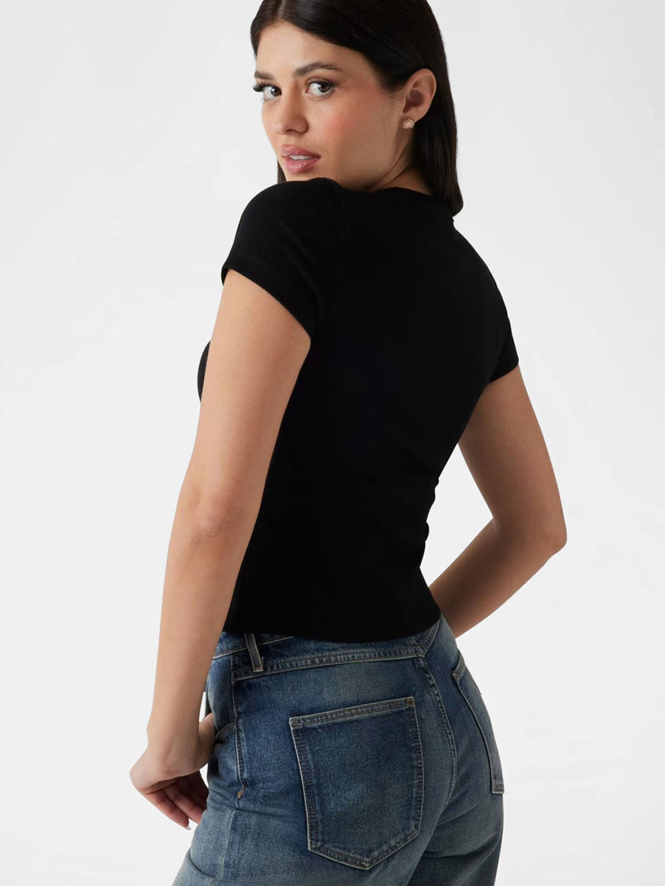 Женская черная футболка модель W5RI68.KA0H1;JBLK Фото