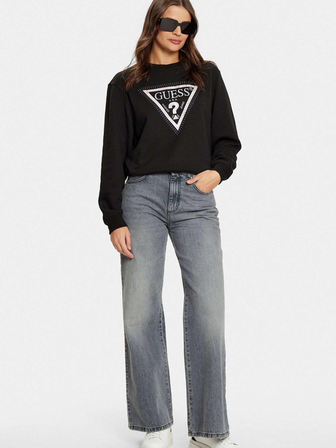 Женский черный свитшот модель W5RQ09.K8802;JBLK Женский черный свитшот модель W5RQ09.K8802;JBLK Фото