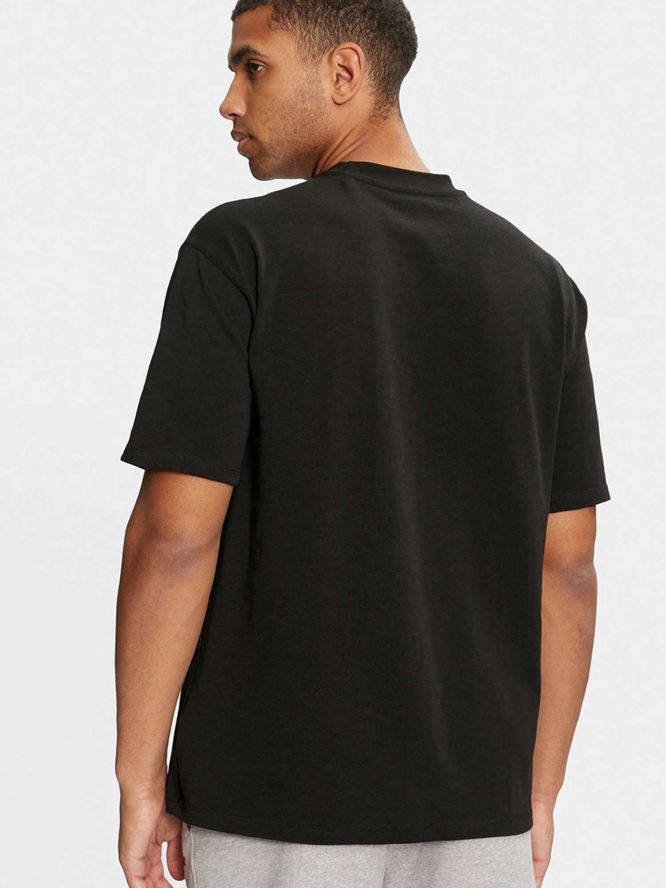 Чоловіча чорна футболка модель Z4BI00.KCE21;JBLK Фото