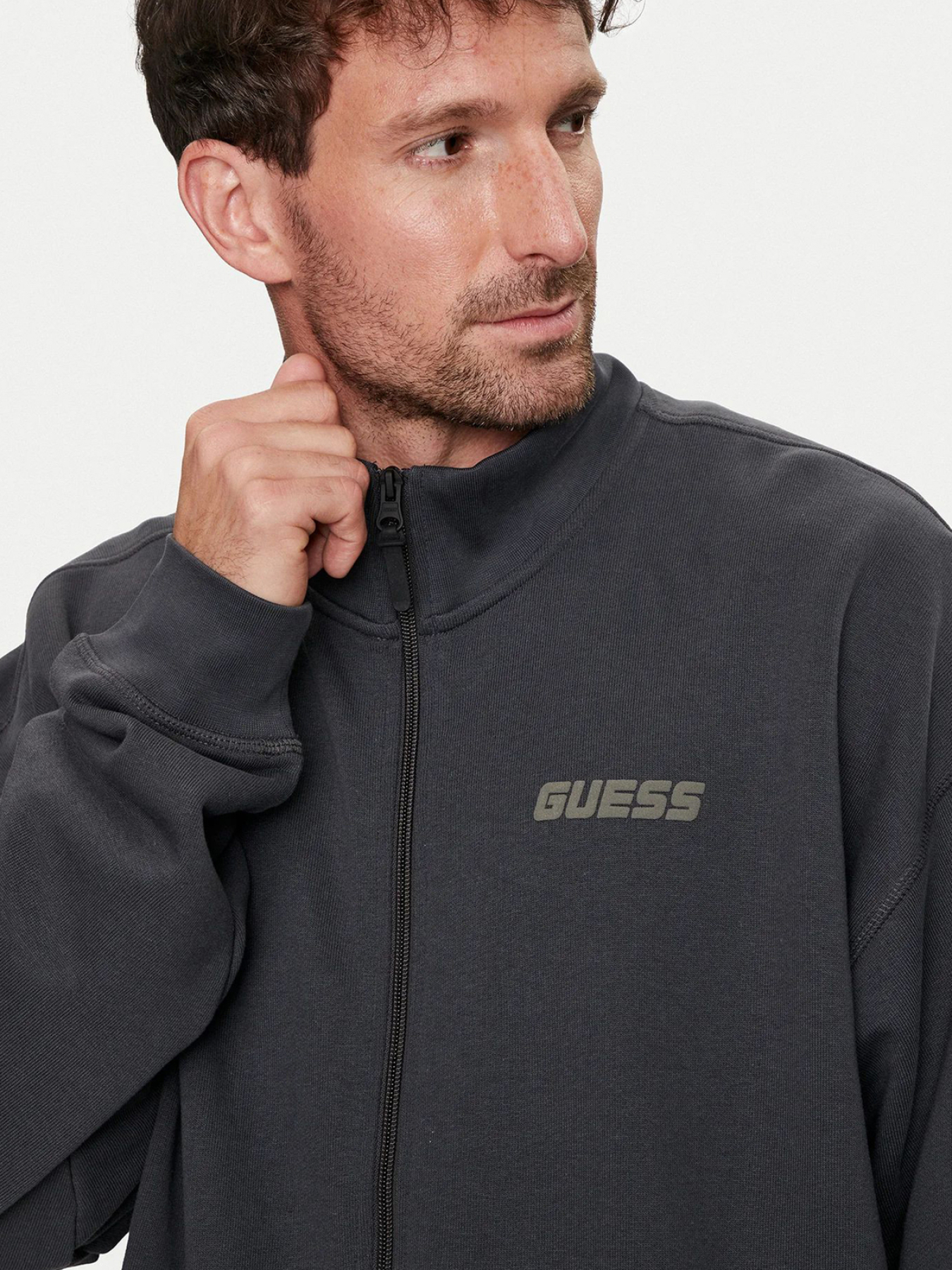 Мужская темно-серая спортивная кофта модель Z4YQ01.KAIJ1;A91E Фото