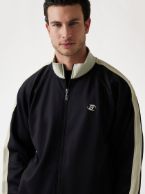 Мужская черная спортивная кофта модель Z5GQ13.KCRU2;JBLK Фото