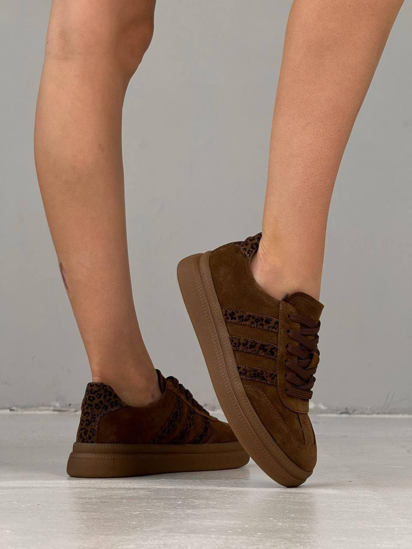 Замшеві Жіночі Кеди низькі 105.store  (2780300842) колір коричневий