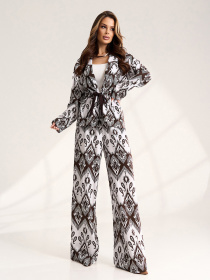 Костюмы модель 15546_коричневый_белый Фото