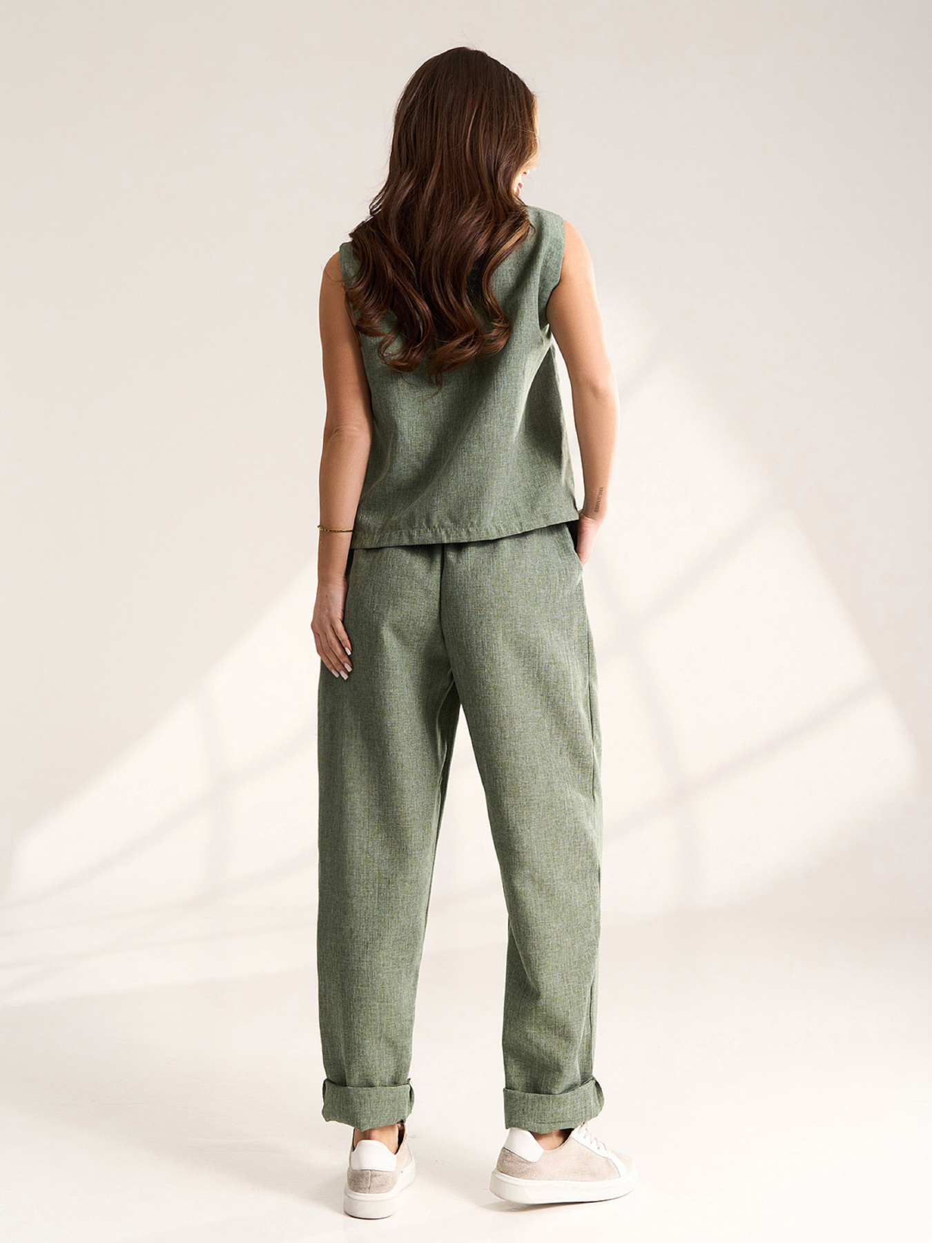 Костюмы модель 15560_хаки Костюмы модель 15560_хаки Фото