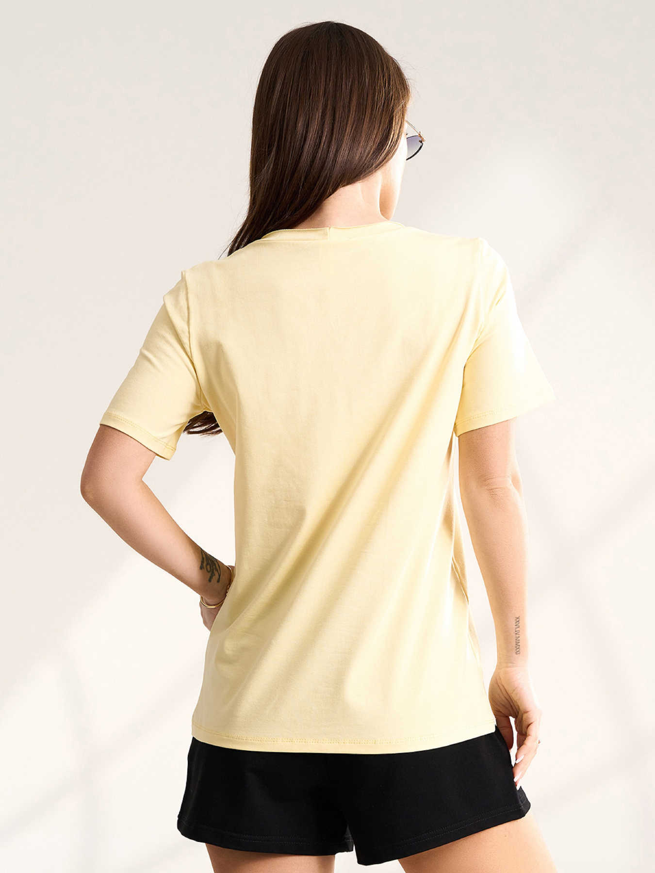 Футболки модель 15566_желтый Фото