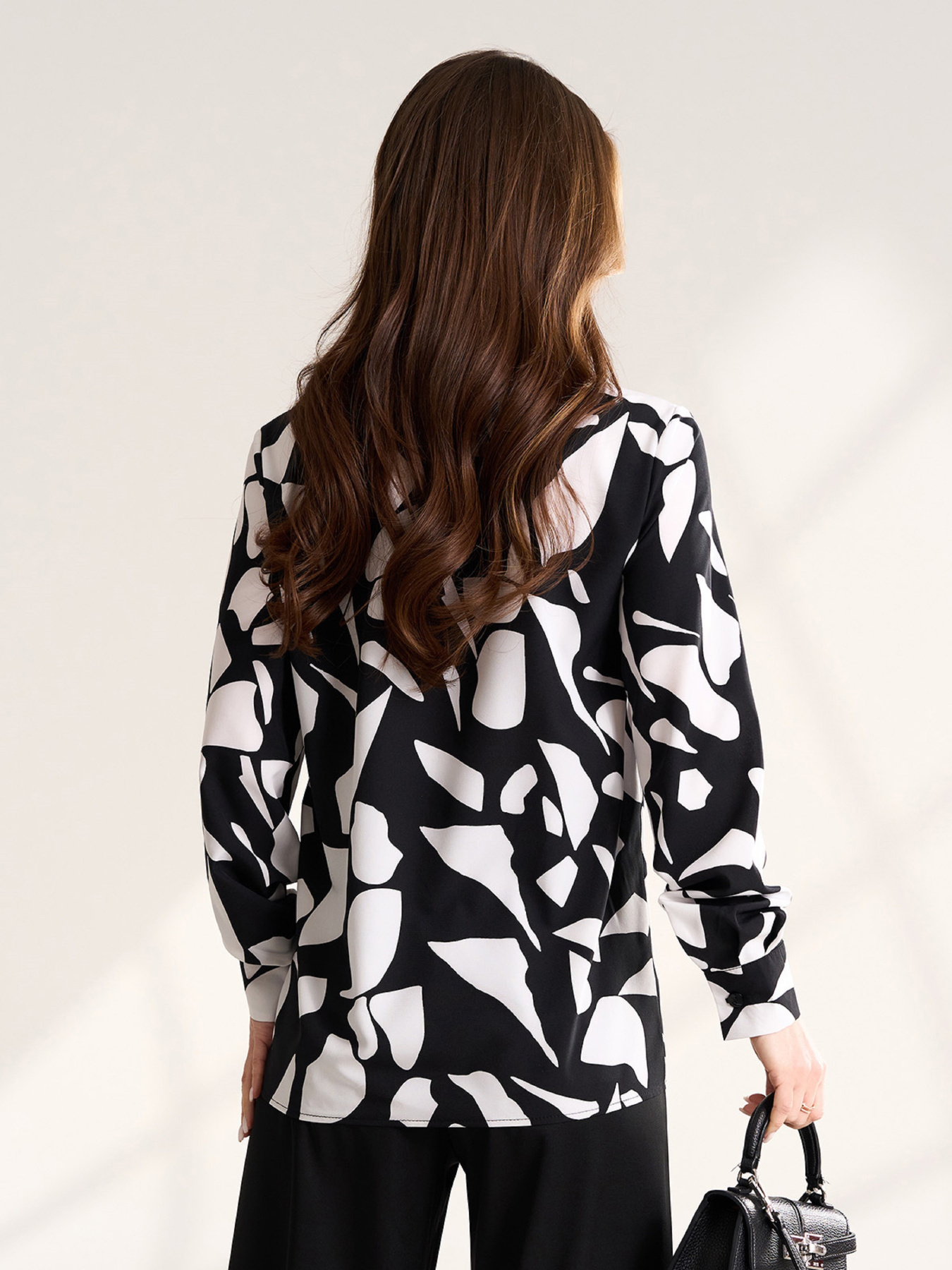 Жіночі сорочки модель 15567_черный Фото