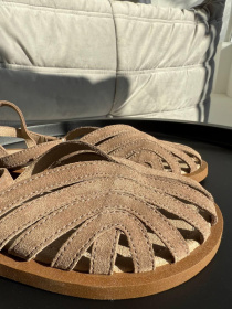 Замшевые босоножки с завязками Капучино (2043/2227) 37 модель P_221793-S37_223087 Фото