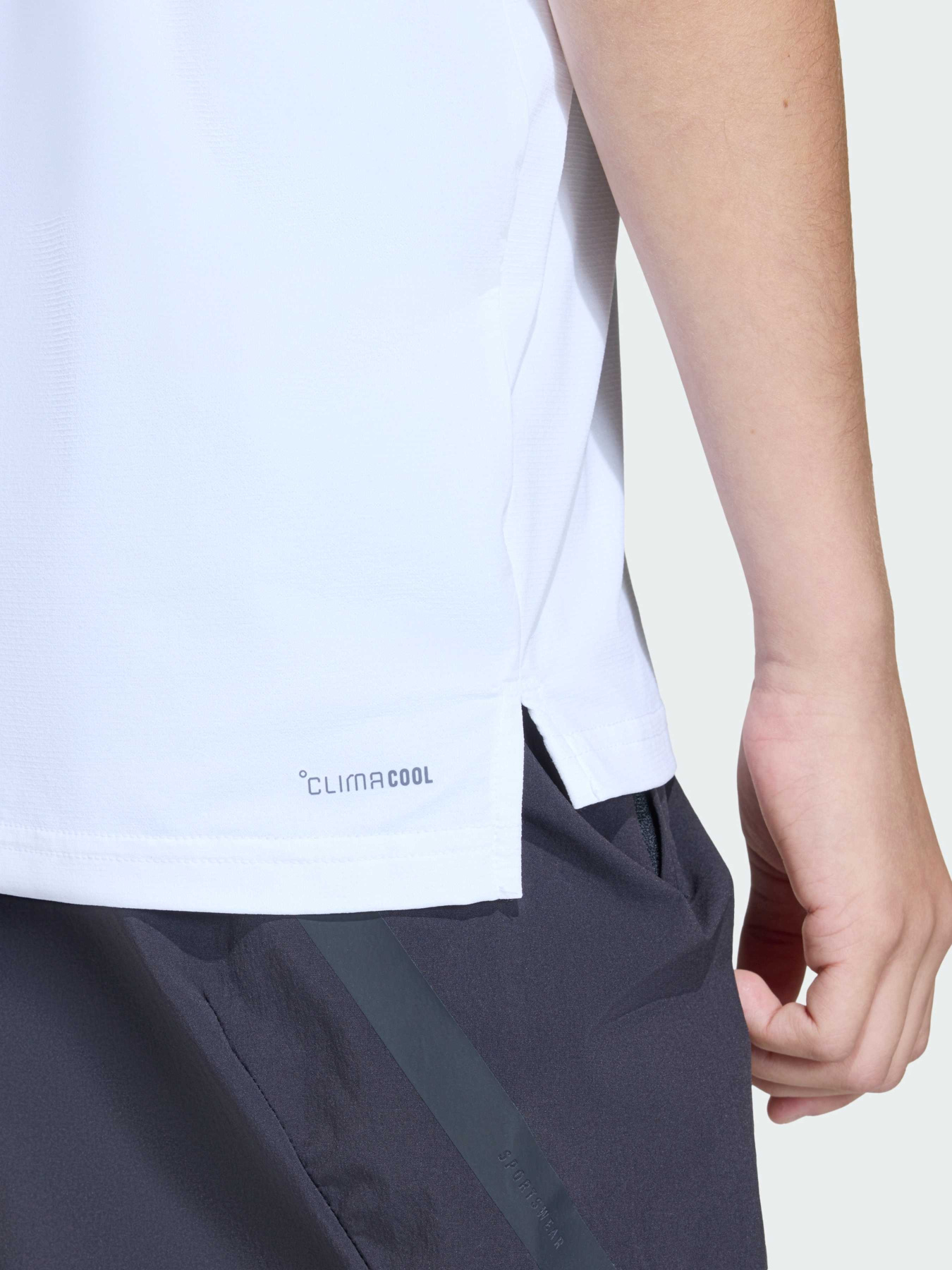 Футболка Adidas ZNE модель KG1009 Футболка Adidas ZNE модель KG1009 Фото