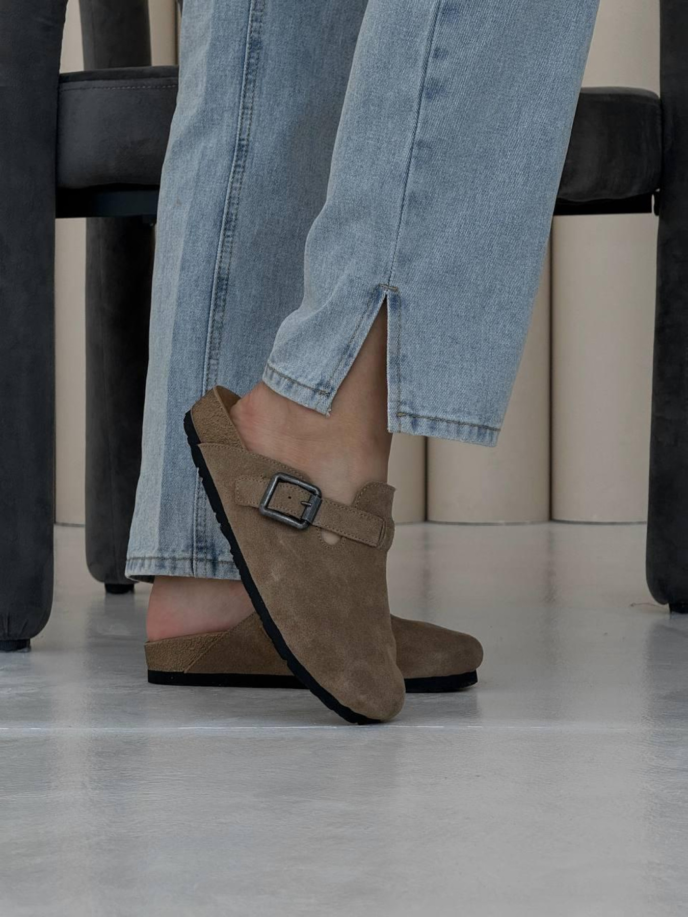 Замшеве Жіноче Сабо 105.store  (2838965094) колір коричневий