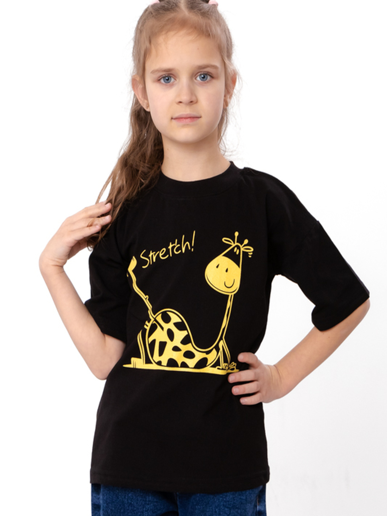 Футболка для дівчинки з принтом жирафа та написом Stretch, Чорний Носи Своє (6414-001-33-5-4) модель 6414-001-33-5-4-chornij-zhirafa Фото