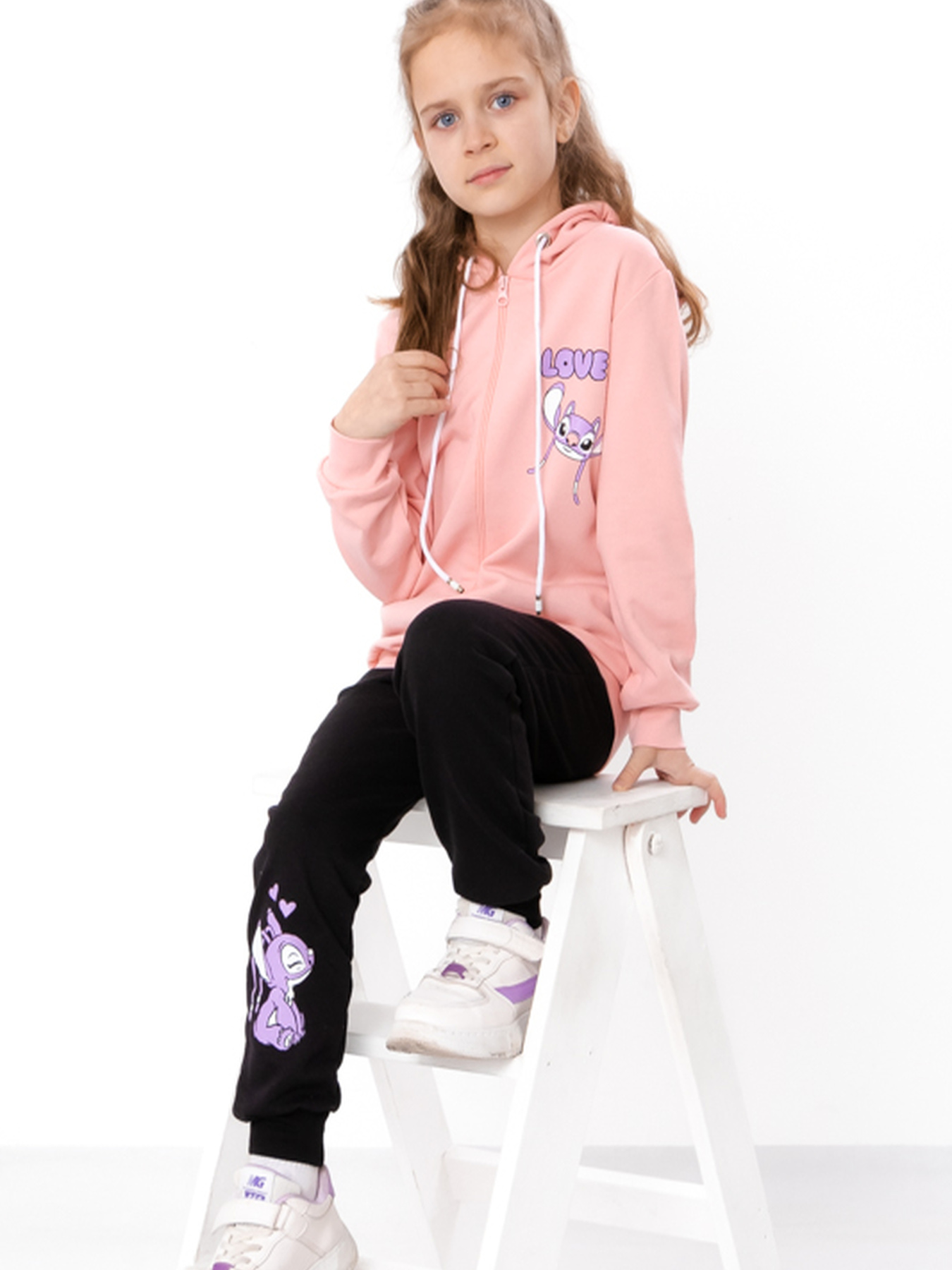 Утеплений костюм для дівчинки з худі та штанів з принтом, Світло-персиковий Носи Своє (6018-023-33-8) модель 6018-023-33-8-svtlo-persikovij-stch Утеплений костюм для дівчинки з худі та штанів з принтом, Світло-персиковий Носи Своє (6018-023-33-8) модель 6018-023-33-8-svtlo-persikovij-stch Фото