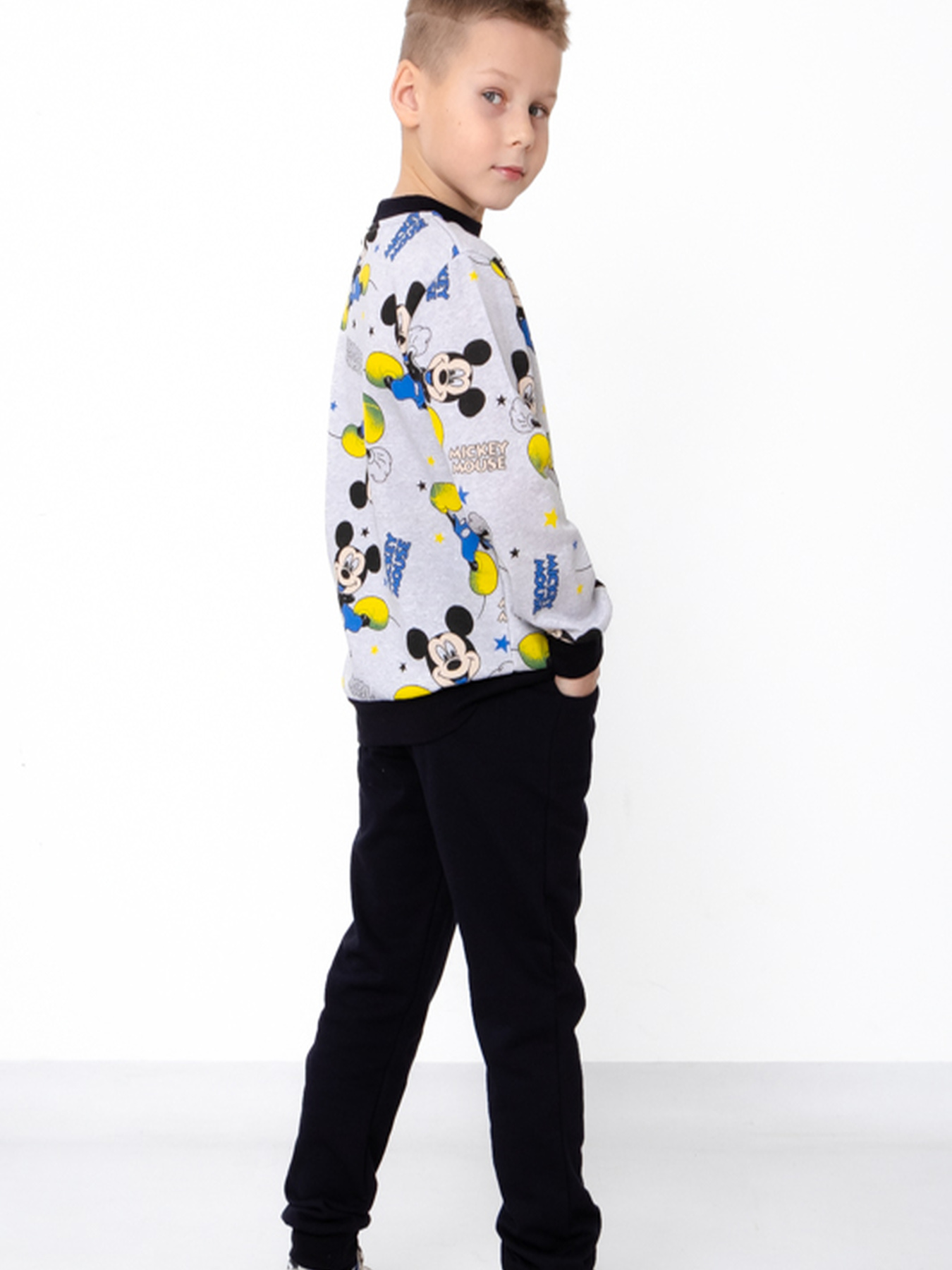 Утеплений костюм для хлопчика з джемпера та штанів з принтом, Сірий Носи Своє (6063-024-4) модель 6063-024-4-mickey-srij Фото