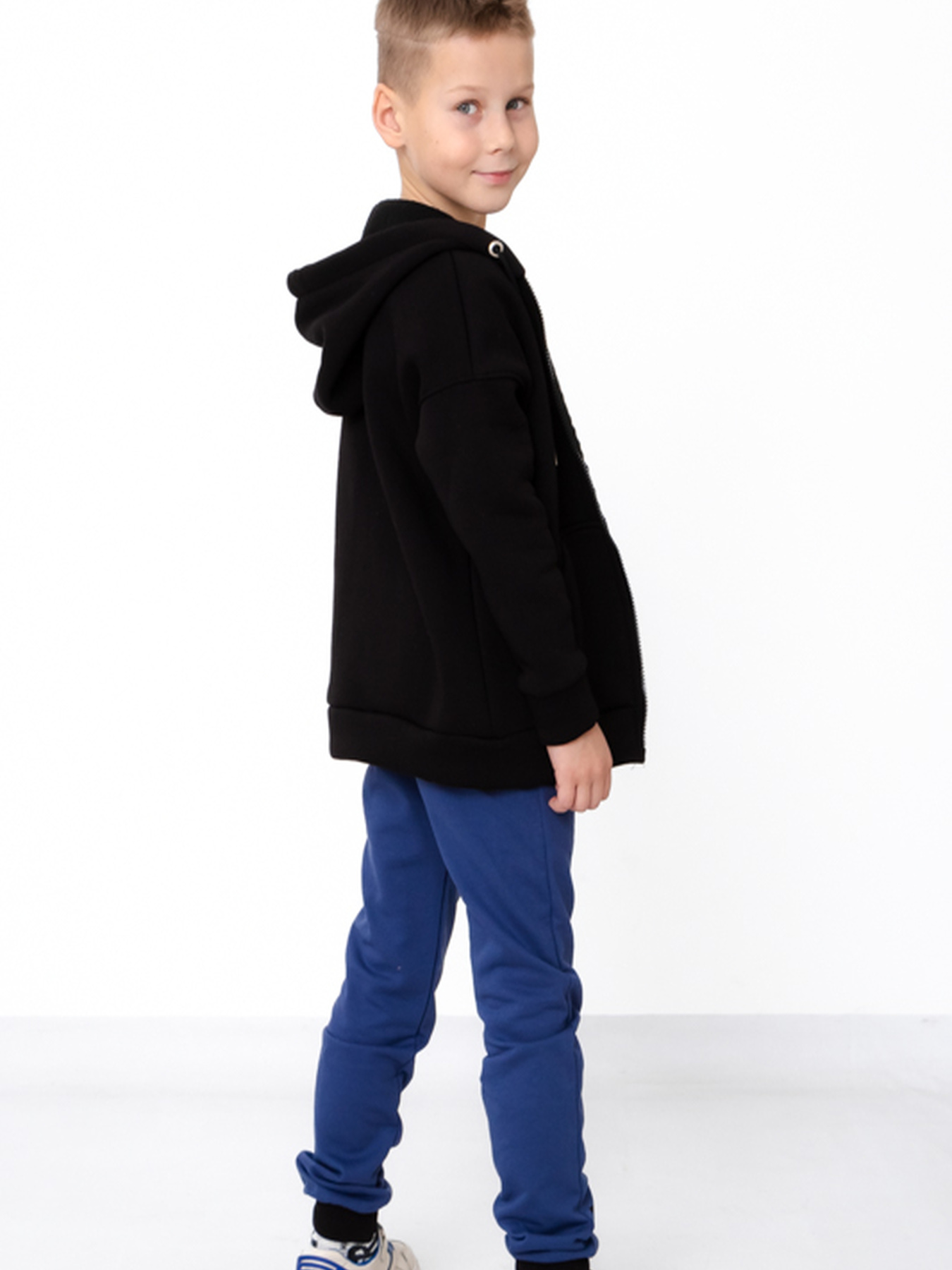 Утеплені штани для хлопчика з написами, Темно-синій Носи Своє (6074-023-33) модель 6074-023-33-temno-sinj-chornij-forever Фото