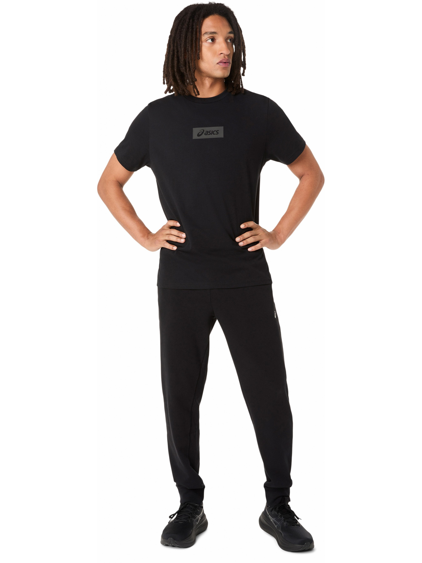 Футболка ASICS CHEST LOGO TEE модель 2031F333-001 Фото