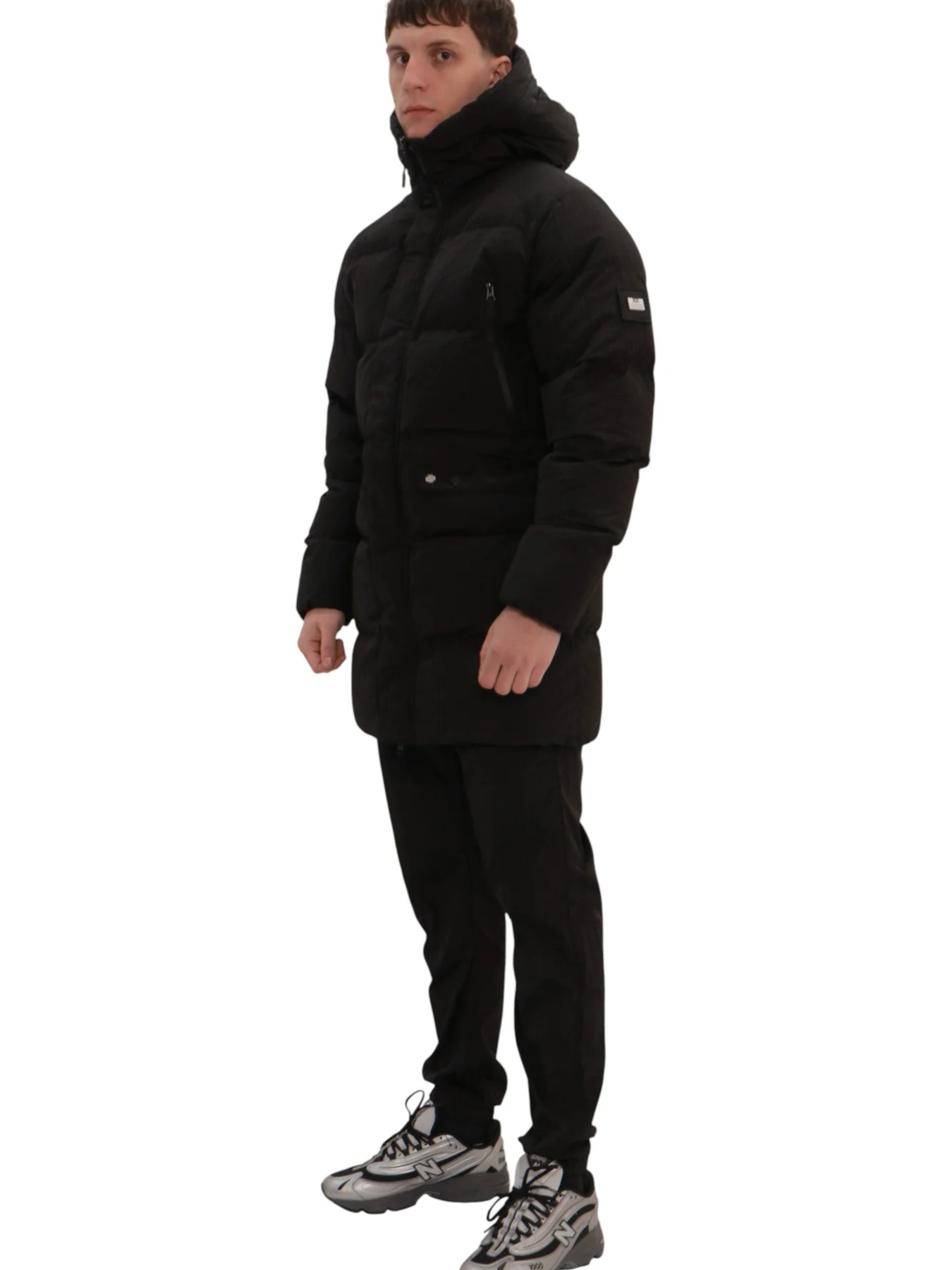 Пуховик Weekend Offender Esja Down Jacket Black модель JK3A15-BLACK Фото