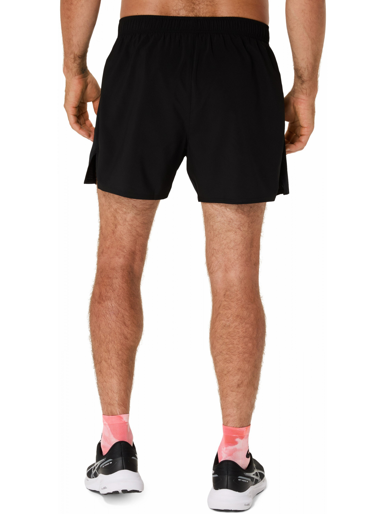 Шорты спортивные ASICS CORE 5IN SHORT модель 2011D214-001 Шорты спортивные ASICS CORE 5IN SHORT модель 2011D214-001 Фото