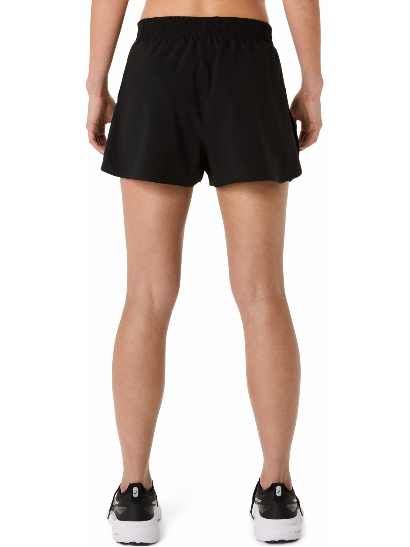 Шорты спортивные ASICS CORE SPLIT SHORT модель 2012D182-001 Шорты спортивные ASICS CORE SPLIT SHORT модель 2012D182-001 Фото