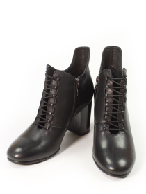 Женские кожаные ботильоны на каблуке модель F09-3806-N254 Фото