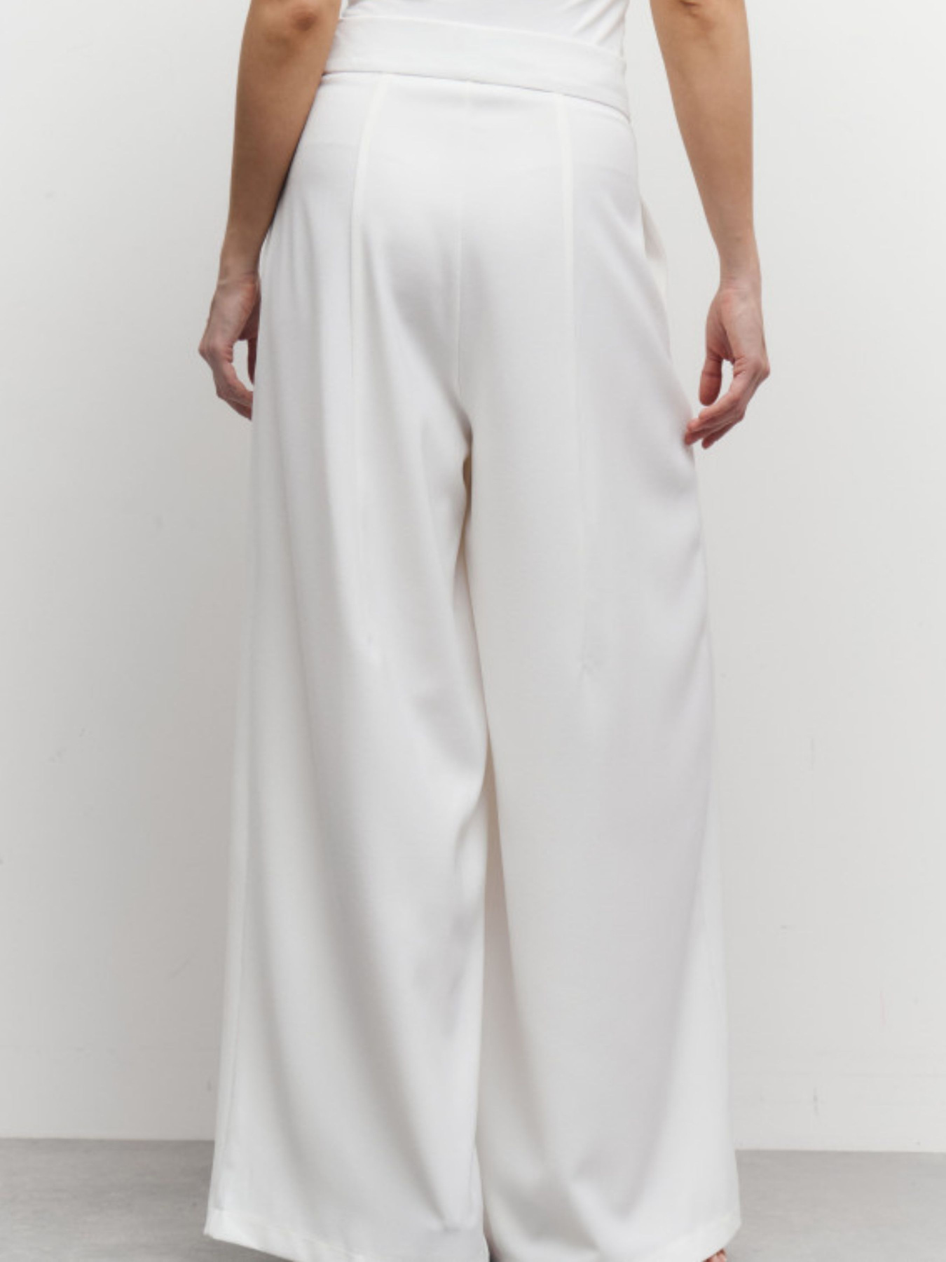 Белые женские брюки палаццо Flow Tailored Pants модель 416 Фото