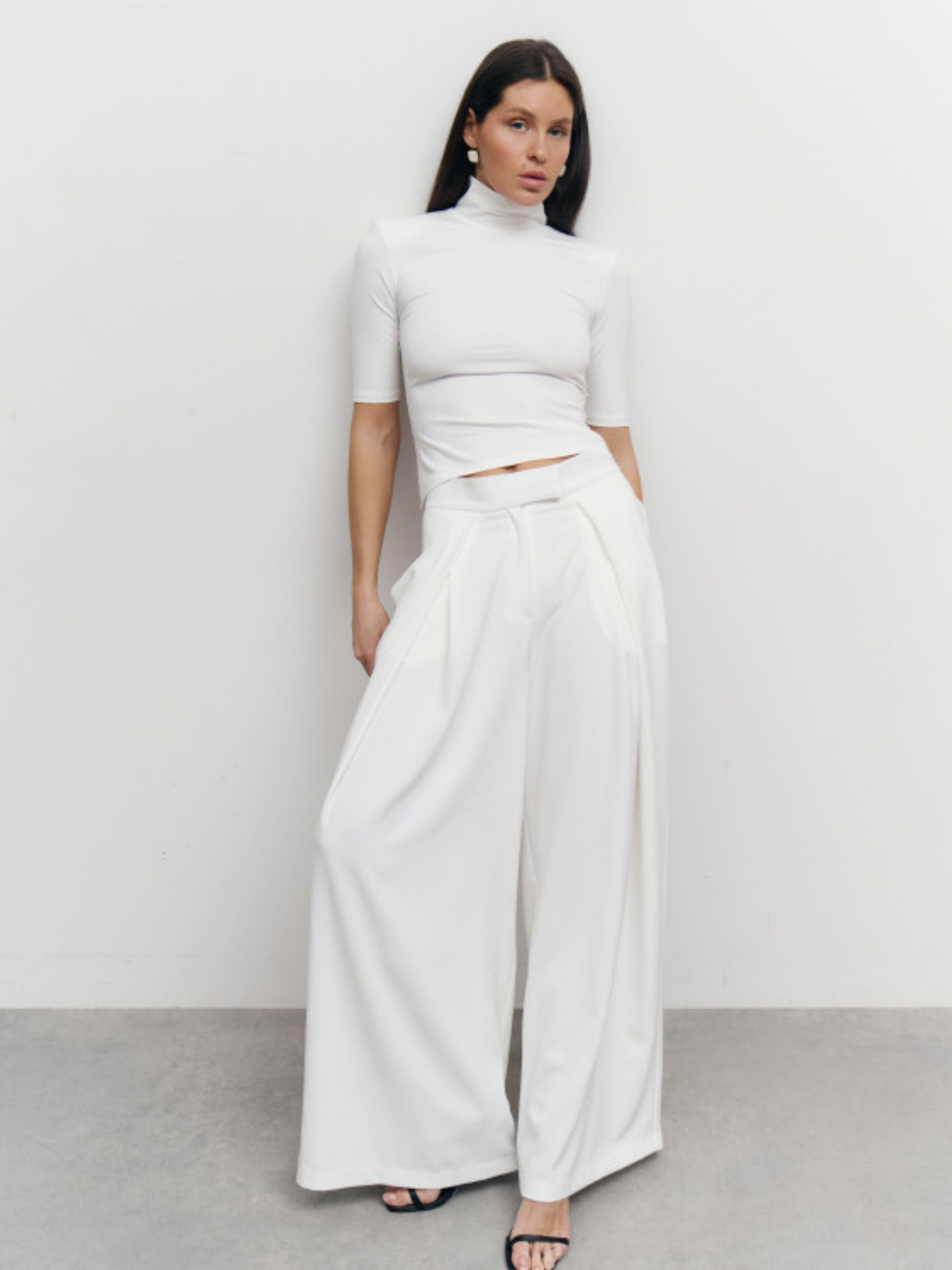 Белые женские брюки палаццо Flow Tailored Pants модель 416 Фото