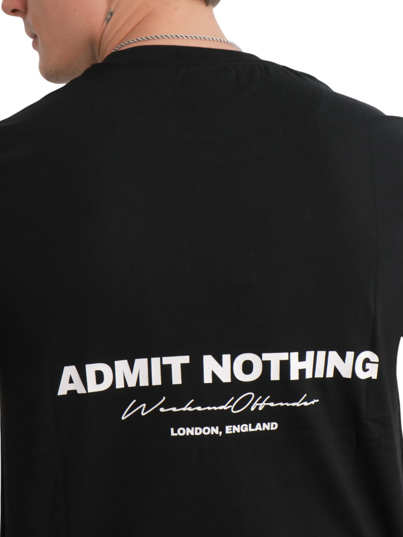 Футболка Weekend Offender Levin Graphic T-Shirt Black модель PT3A04-BLACK Фото