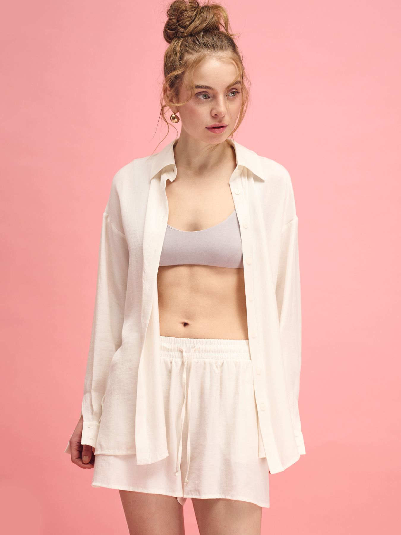 Шорты женские №1869 модель 4186 Шорты женские №1869 модель 4186 Фото